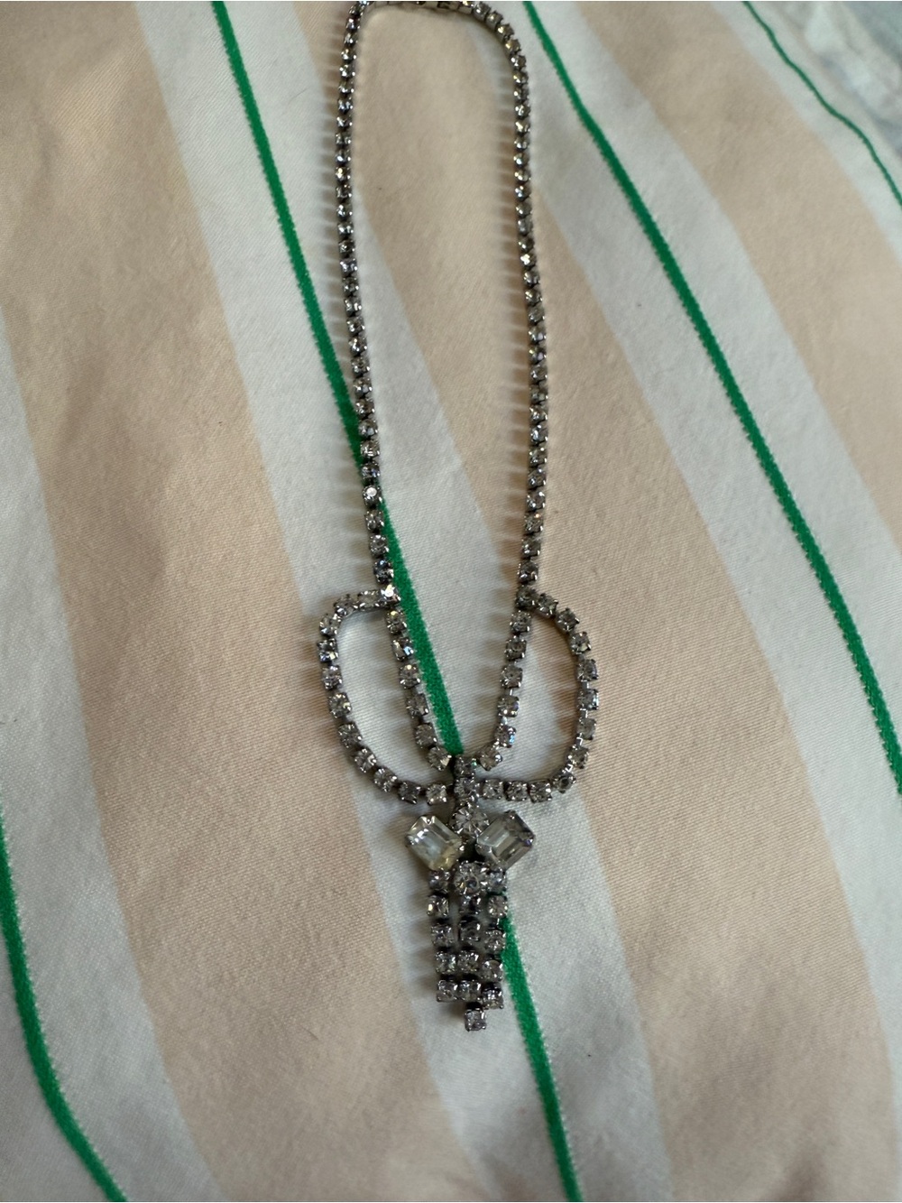 Vintage 1940s Crystal Rhinestone Silver-Tone Necklace